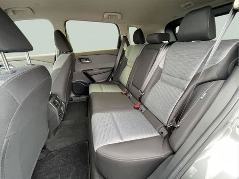 Used 2023 Nissan Rogue SV AWD/4WD image 14