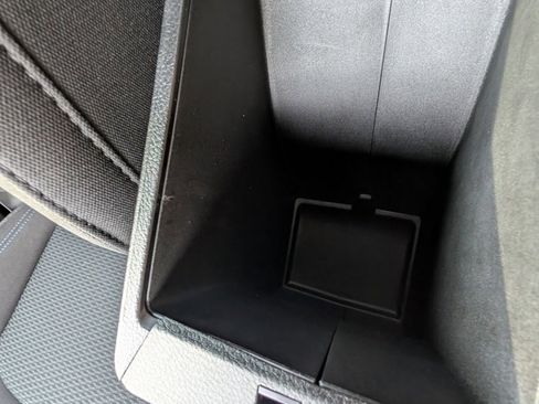 Used 2024 Jeep Compass Sport image 28