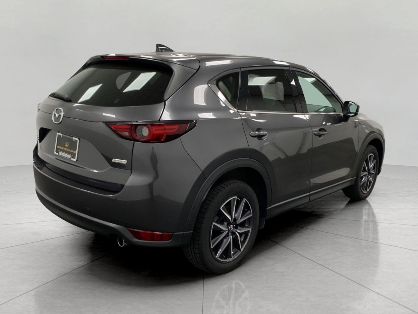 Used 2018 MAZDA CX-5 Grand Touring w/ Premium Package AWD/4WD image 4