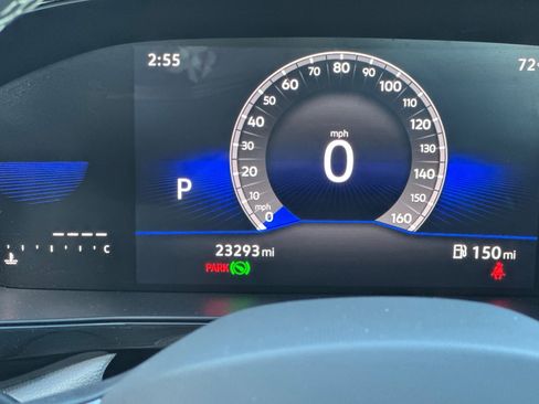 Used 2023 Volkswagen Taos S image 27