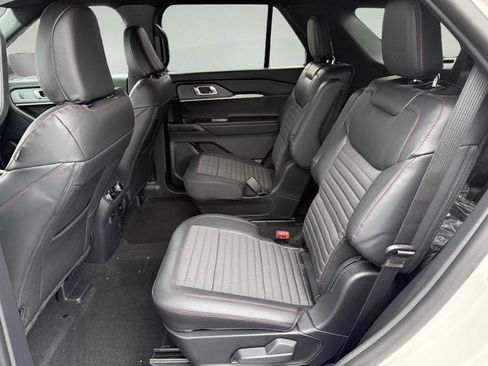 New 2026 Ford Explorer ST w/ Sun And Sound Package image 10