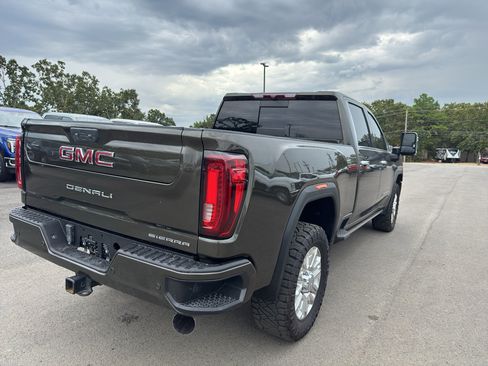 Used 2023 GMC Sierra 2500 Denali AWD/4WD image 5