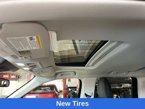 Used 2024 Ford Maverick Tremor w/ Tremor Off-Road Package AWD/4WD image 23