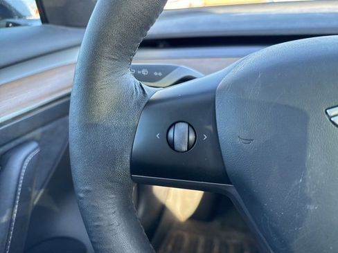 Used 2022 Tesla Model 3 image 18