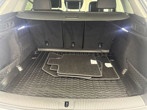 Used 2023 Audi Q5 2.0T Premium Plus w/ Premium Plus Package AWD/4WD image 26