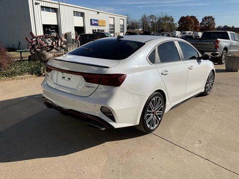 Used 2024 Kia Forte GT w/ GT2 Package image 9