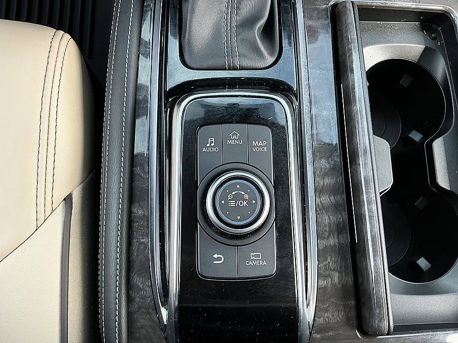 Certified 2023 Nissan Armada Platinum w/ Captain's Chairs Package AWD/4WD image 22