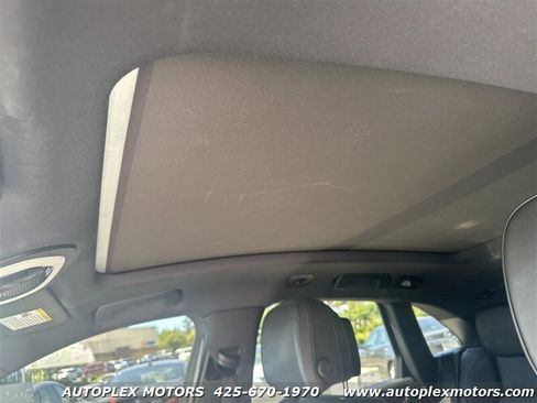 Used 2017 Porsche Macan image 39