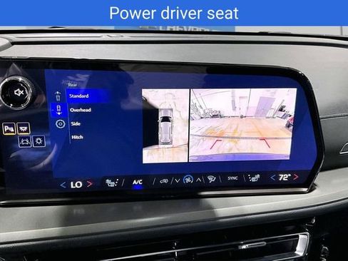 Certified 2026 Chevrolet Traverse LT w/ Driver Confidence Package AWD/4WD image 18
