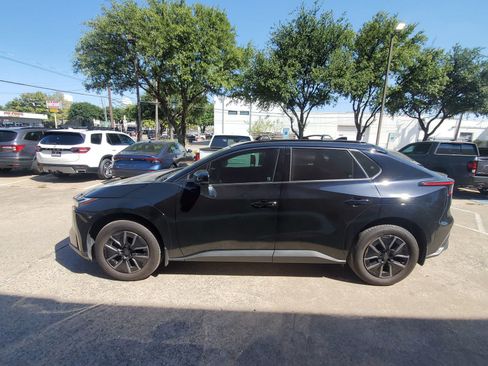 Used 2026 Toyota bZ FWD image 3