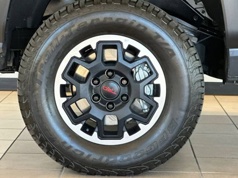 Certified 2026 Toyota Tacoma TRD Off-Road w/ TRD Off Road Upgrade Package AWD/4WD image 26