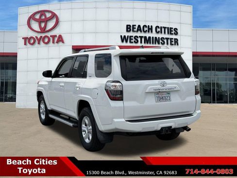 Used 2014 Toyota 4Runner SR5 RWD image 8
