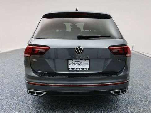 Used 2023 Volkswagen Tiguan SEL R-Line image 4