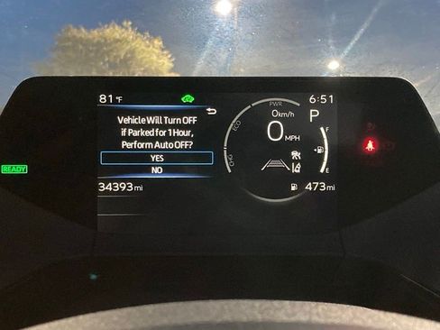 Used 2025 Toyota Prius LE FWD image 14