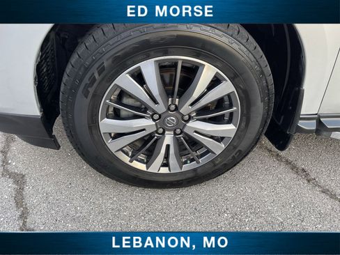 Used 2020 Nissan Pathfinder SL image 31