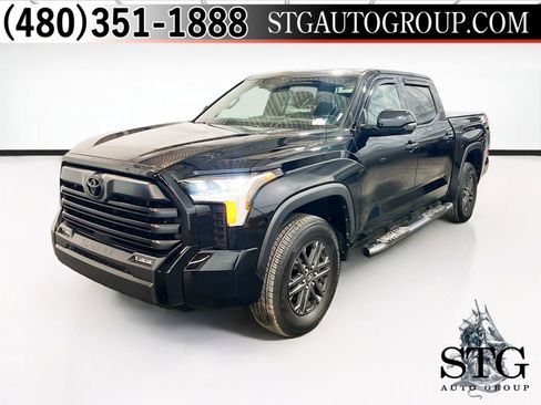 Used 2025 Toyota Tundra SR5 AWD/4WD image 1