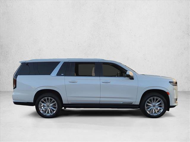 Used 2024 Cadillac Escalade ESV Premium Luxury w/ Performance Package AWD/4WD image 4