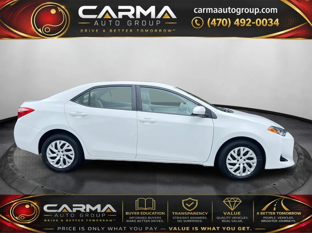 Used 2017 Toyota Corolla LE FWD image 6
