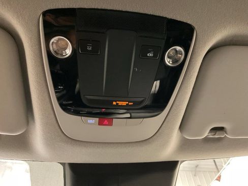 Used 2024 Kia Seltos SX AWD/4WD image 24