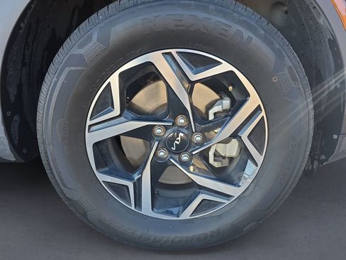 Used 2024 Kia Sportage LX image 14