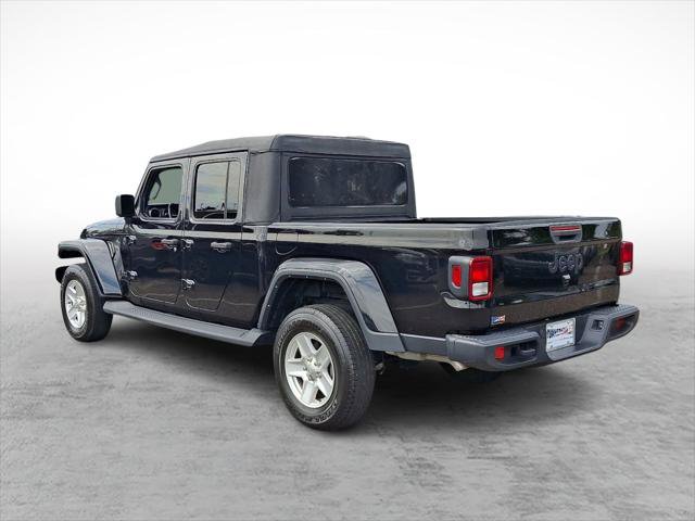 Certified 2023 Jeep Gladiator Sport AWD/4WD image 3