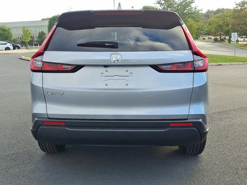 Certified 2025 Honda CR-V LX image 5