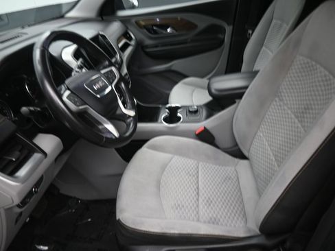Used 2019 GMC Terrain SLE FWD image 12