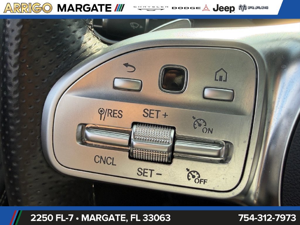 Used 2020 Mercedes-Benz C 300 4MATIC Sedan w/ AMG Line image 31