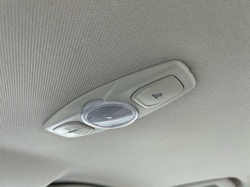 Used 2015 Ford Focus SE image 28