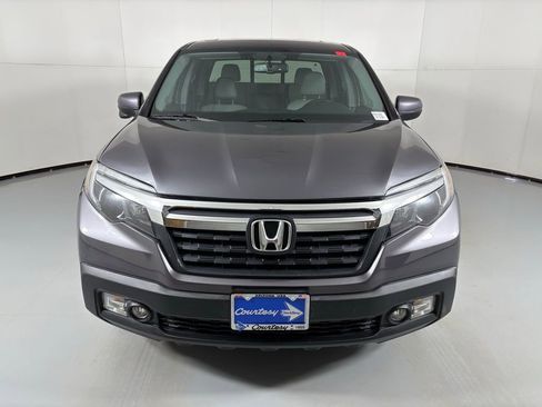 Used 2019 Honda Ridgeline RTL-T image 3