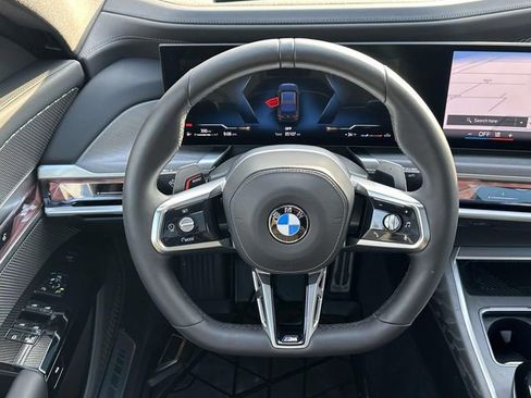 Used 2026 BMW 740i xDrive image 21