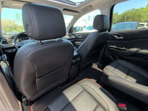Used 2023 GMC Acadia AT4 w/ Preferred Package AWD/4WD image 16