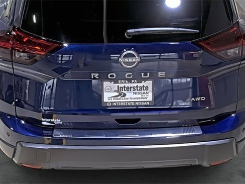 Used 2026 Nissan Rogue SV w/ Cold Weather Package image 11