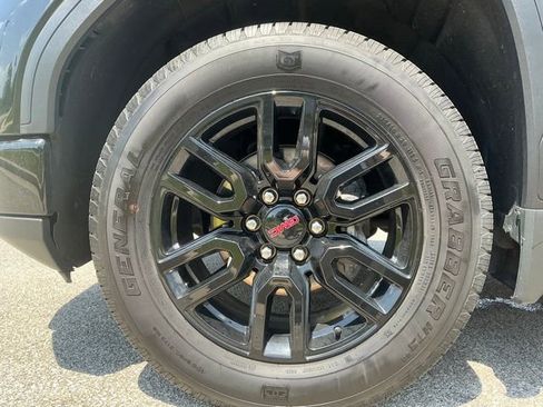 Used 2024 GMC Sierra 1500 Elevation AWD/4WD image 15