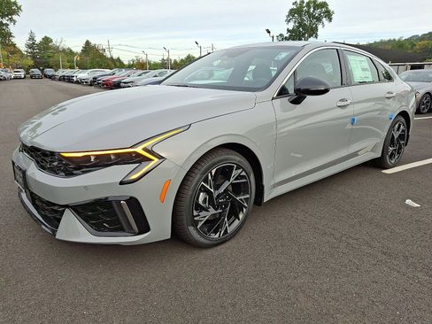 New 2026 Kia K5 GT-Line image 3