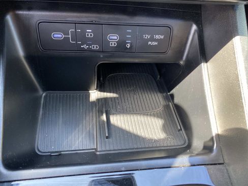 Used 2025 Hyundai Santa Cruz SEL image 14