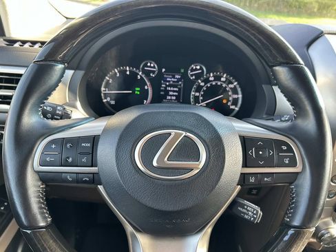 Used 2020 Lexus GX 460 Luxury w/ Accessory Package image 33