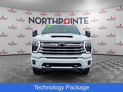 Used 2025 Chevrolet Silverado 2500 High Country w/ Technology Package image 13