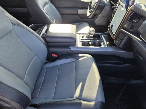 Used 2022 Ford F150 Lightning Lariat w/ Tow Technology Package image 13