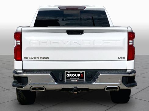 Used 2019 Chevrolet Silverado 1500 LTZ w/ LTZ Premium Package AWD/4WD image 5