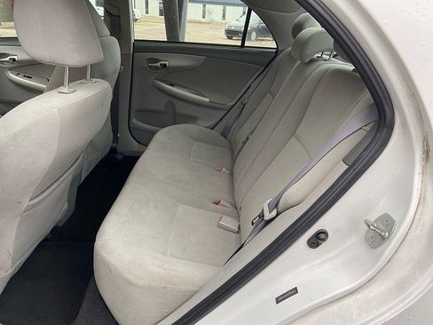 Used 2010 Toyota Corolla LE image 16