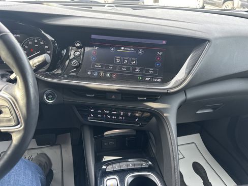 Used 2021 Buick Envision Essence image 24