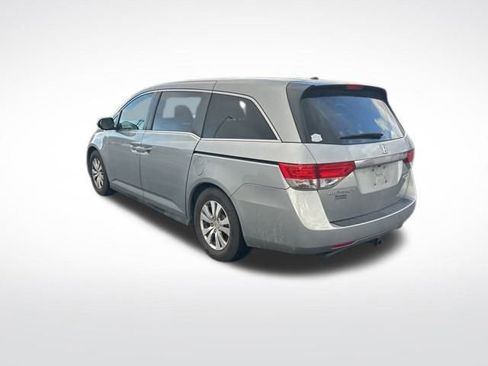 Used 2016 Honda Odyssey SE image 7