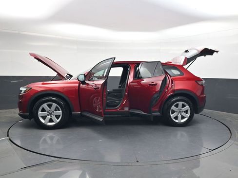 Used 2024 Honda Prologue EX image 32