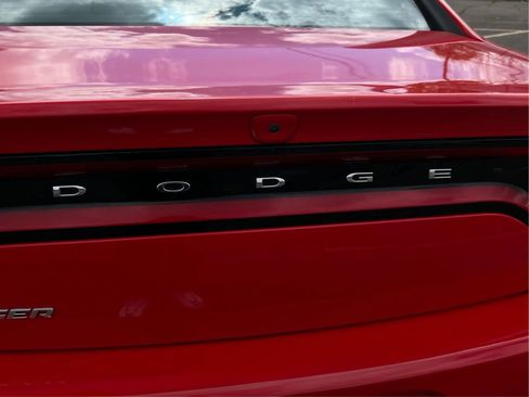 Used 2022 Dodge Charger SXT RWD image 28