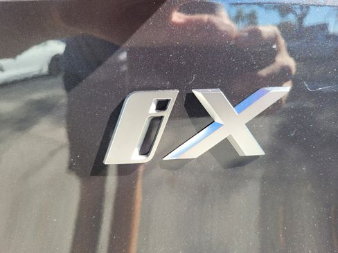 New 2026 BMW iX xDrive60 w/ Premium Package image 14