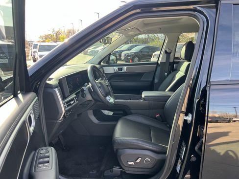 Used 2025 Hyundai Santa Fe XRT image 27