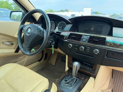 Used 2005 BMW 525i Sedan RWD image 24