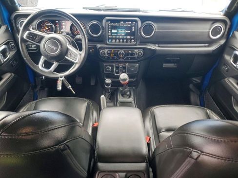 Used 2022 Jeep Gladiator Overland w/ Cold Weather Group image 7