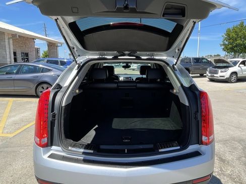 Used 2013 Cadillac SRX FWD image 11